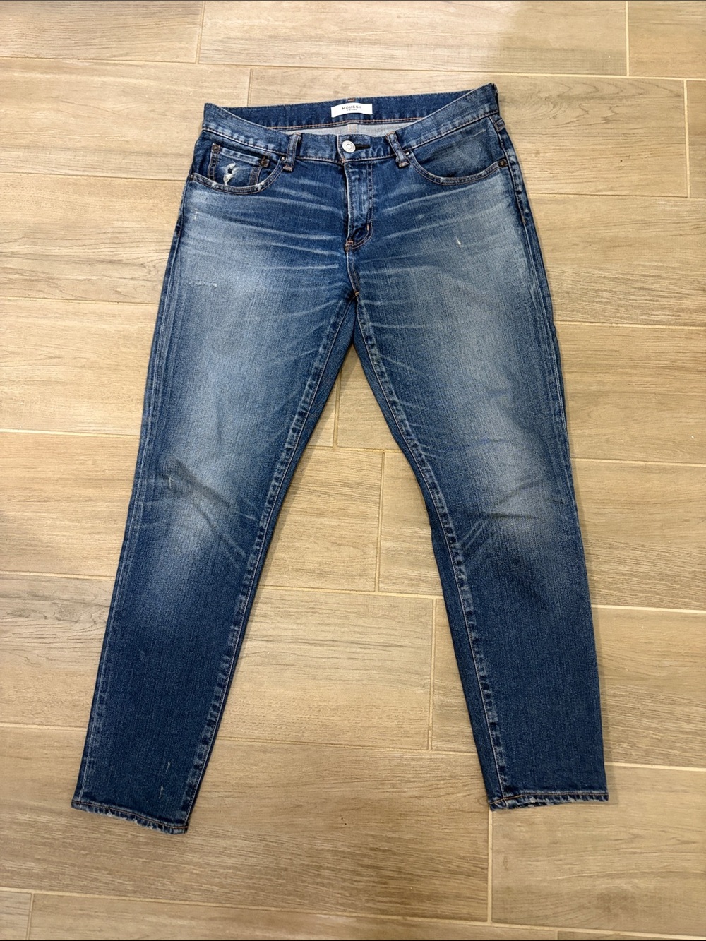 Moussy Indigo Skinny Jeans with distressed faded Detailing